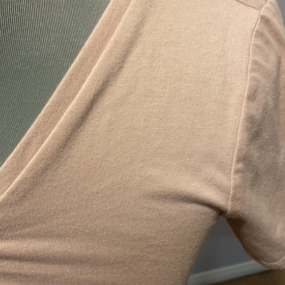 Thyme Maternity Lilac t-shirt , size medium - Picture 4 of 5